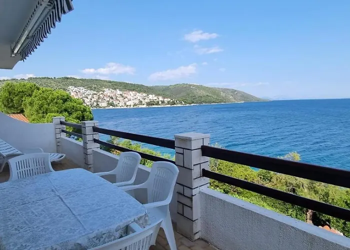 Apartmán First Row To The Sea Trogir